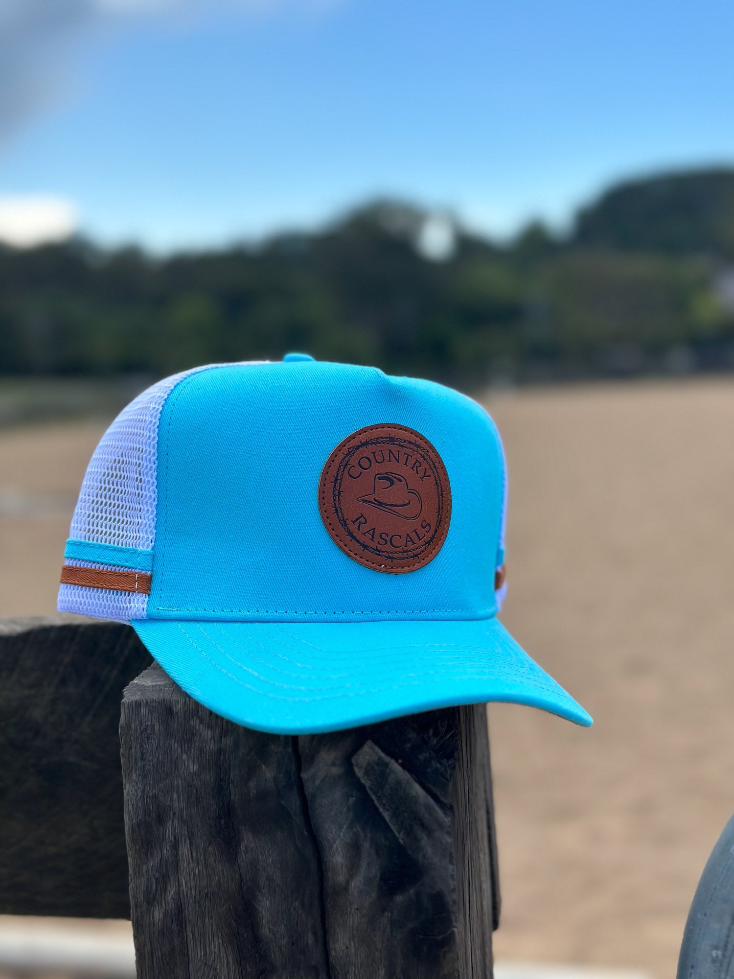 Trucker Cap | Signature Badge – The Country Rascals
