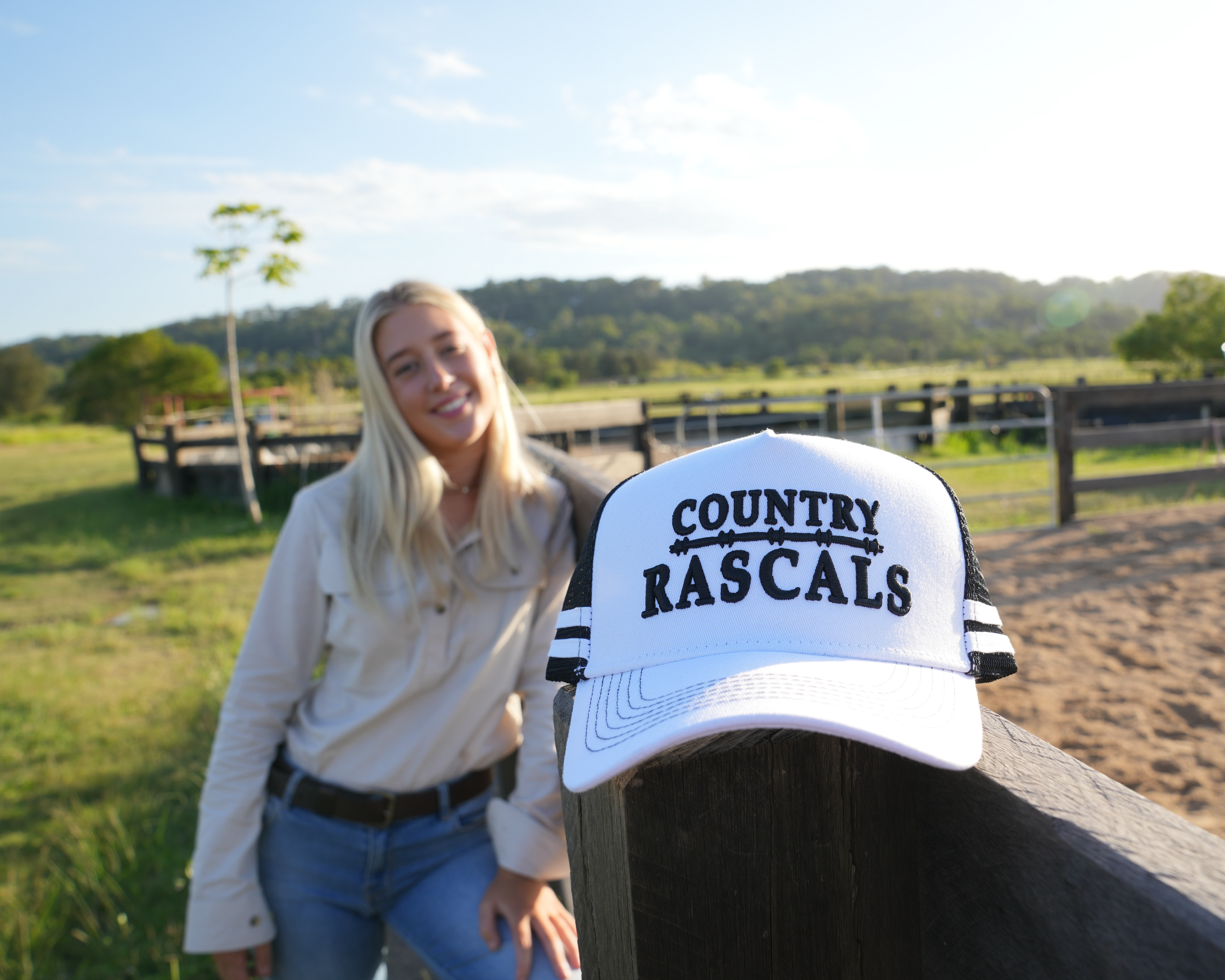 Trucker Cap | Branded White | Black